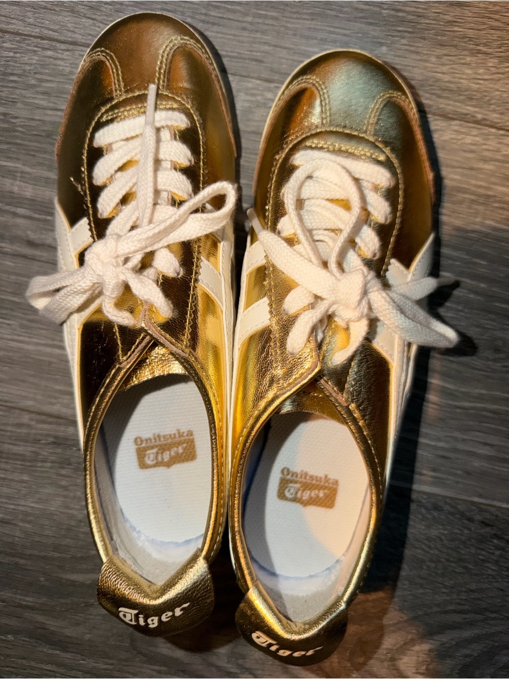 Onitsuka Tiger Mexico 66 Gold Athletic Sneakers size 7 women’s US like new